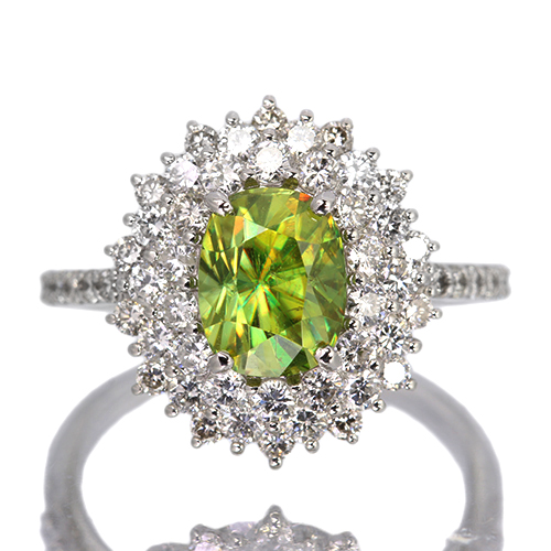 スフェーン 1.8ct ダイヤモンド 1.0ct プラチナ リング(指輪)【品質