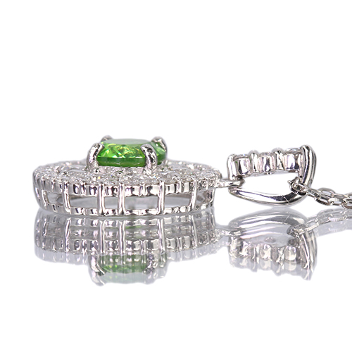 専用JL69★高級デマントイドガーネット0.39ct D pt950 ヘッド鑑付 専用JL69☆高級デマントイドガーネット0.39ct D pt950 ヘッド鑑付