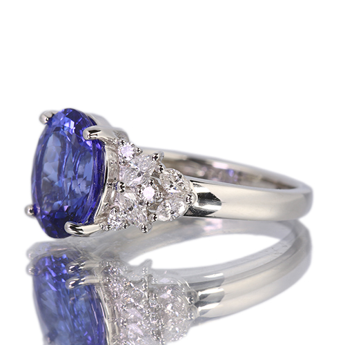 タンザナイト 3.7ct ダイヤモンド 0.5ct プラチナ リング(指輪)【品質
