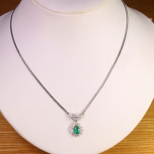 第460回抽選販売＞エメラルド 約0.7ct ダイヤモンド プラチナ