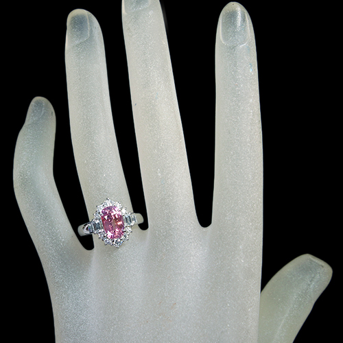 ☆新春スーパーセール☆スリランカ産パパラチアサファイア 3.7ct