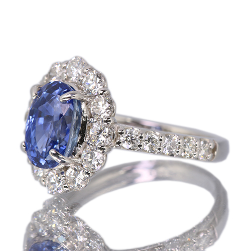 スリランカ産非加熱ブルーサファイア 3.0ct ダイヤモンド 1.2ct