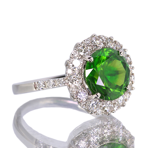 ロシア産デマントイドガーネット 約3.3ct ダイヤモンド 0.6ct プラチナ