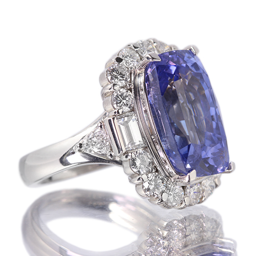 スリランカ産 非加熱カラーチェンジブルーサファイア(Blue Changing to