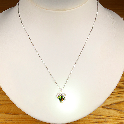 ハートシェイプスフェーン 1.5ct ダイヤモンド 0.8ct プラチナ