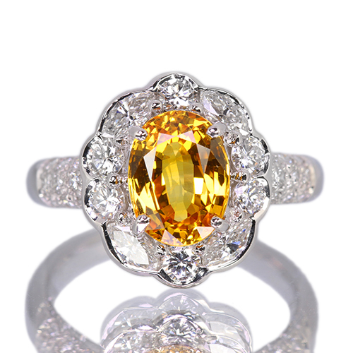 イエローサファイア 2.3ct ダイヤモンド 1.1ct プラチナ リング(指輪