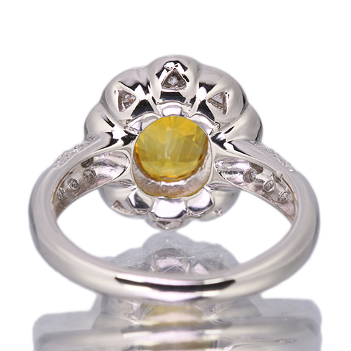 イエローサファイア 2.3ct ダイヤモンド 1.1ct プラチナ リング(指輪