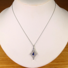 �u���[�T�t�@�C�A 1.0ct �_�C�������h 0.6ct �v���`�i �l�b�N���X