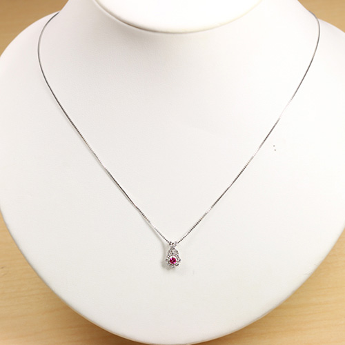 レッドベリル 0.06ct ダイヤモンド プラチナ ネックレス【品質保証書