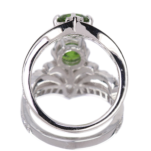 ロシア産デマントイドガーネット 1.1ct ダイヤモンド 0.6ct プラチナ
