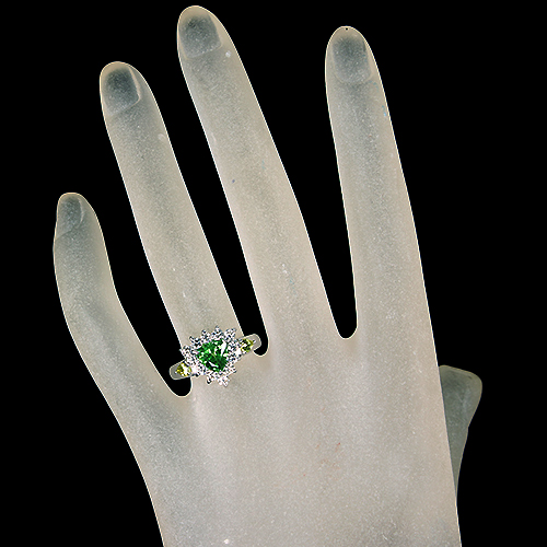 グリーンガーネット（ツァボライト） 1.3ct イエロートルマリン 0.3ct