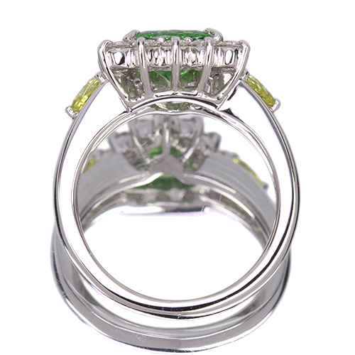 グリーンガーネット（ツァボライト） 1.3ct イエロートルマリン 0.3ct