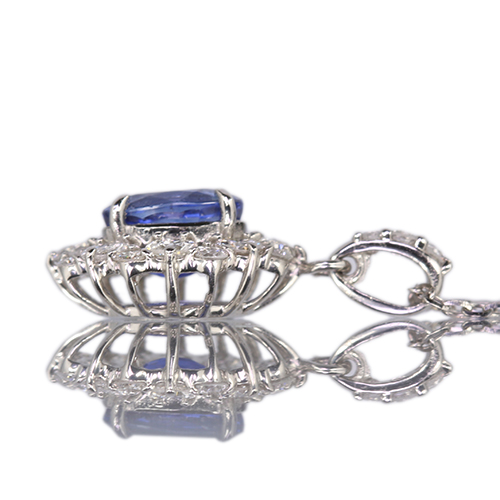 コーンフラワーブルーサファイア 0.8ct ダイヤモンド 0.3ct プラチナ