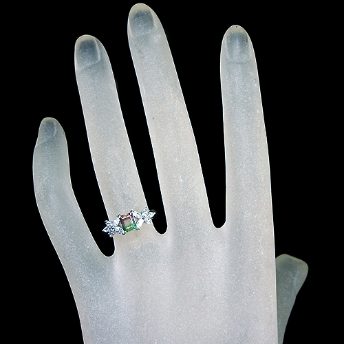 第479回抽選販売＞バイカラートルマリン 0.6ct ダイヤモンド 0.4ct