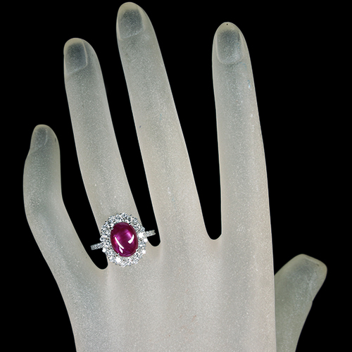 ミャンマー産（ビルマ産）非加熱スタールビー 4.8ct ダイヤモンド 1.0