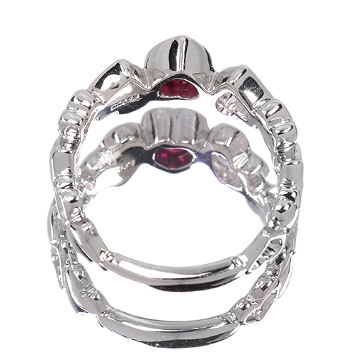 ミャンマー産(ビルマ産)ハートシェイプピジョンブラッドルビー 0.5ct