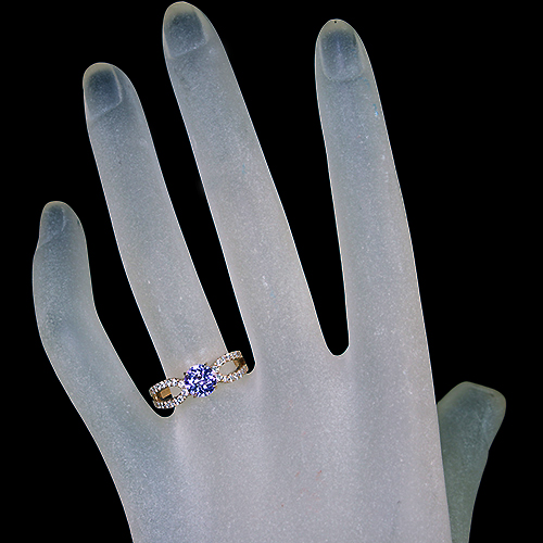 パープルタンザナイト 1.0ct ダイヤモンド 約0.3ct イエローゴールド