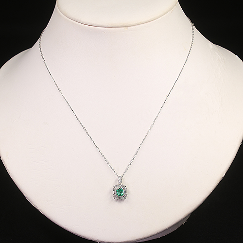 第496回抽選販売＞エメラルド 0.4ct ダイヤモンド 0.5ct プラチナ