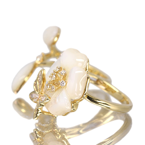 第498回抽選販売＞白蝶貝（マザー・オブ・パール） ダイヤモンド 0.3ct